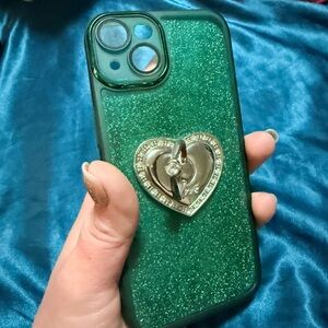 Like new Green Glitter Heart Phone Case with ring 💍 holder. So cute!
